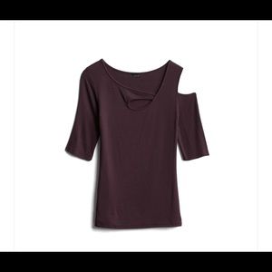Fatima Asymmetric Cold Shoulder Top NWT